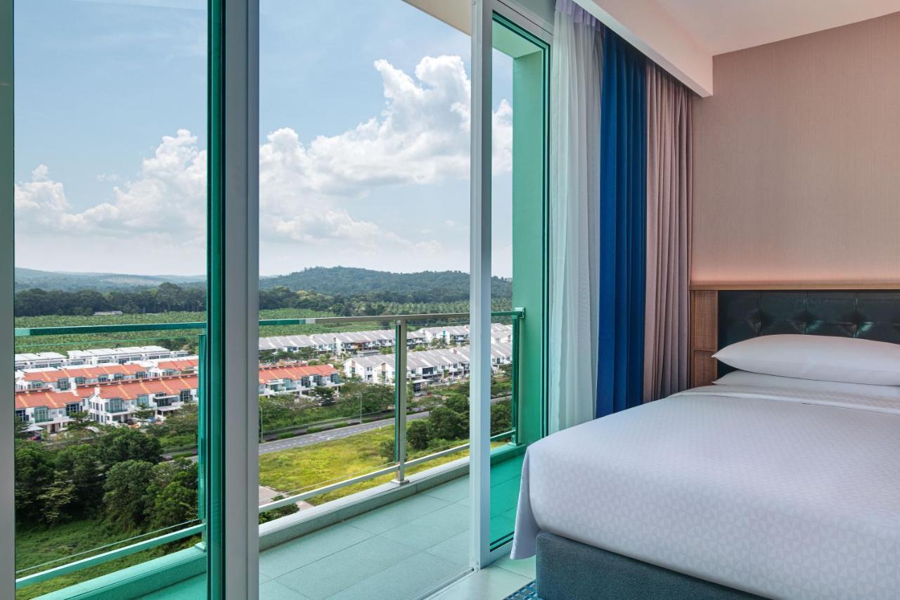 Four Points By Sheraton เดอซารู ภายนอก รูปภาพ